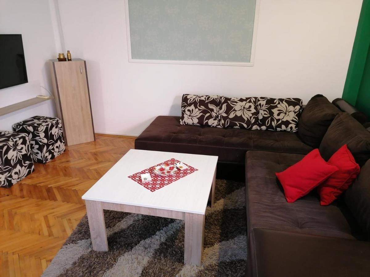 Apartman Centar Крушевац Экстерьер фото